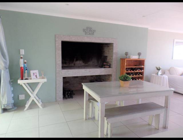 5 BEDROOM HOUSE SOLD IN GANSBAAI CENTRAL